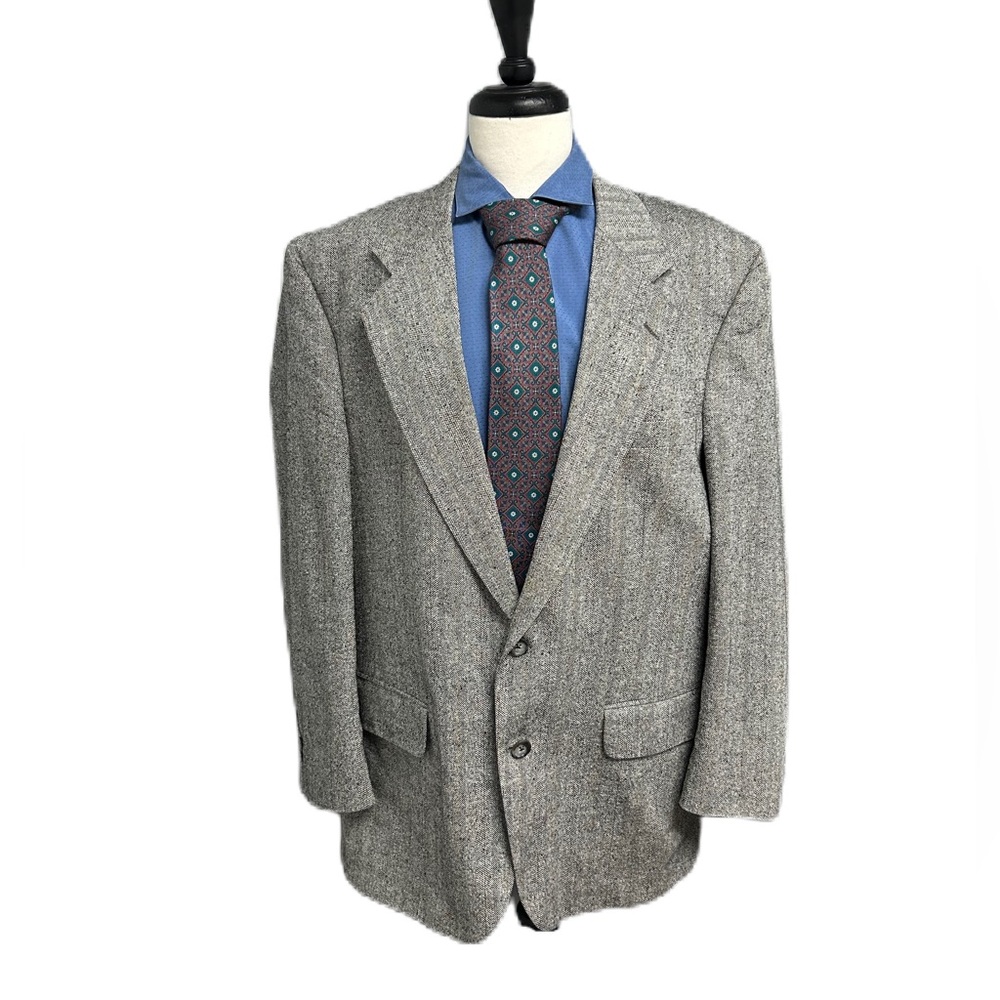 Burberry’s Men’s VTG 100% Silk Blazer Jacket Sport Coat Herringbone SZ 44 READ